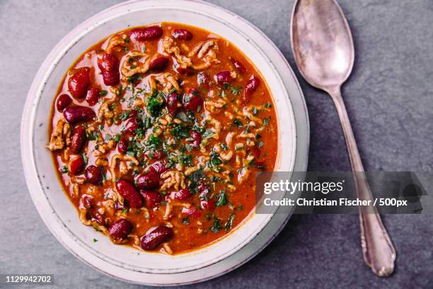 chili con carne - ground beef stew stock pictures, royalty-free photos & images