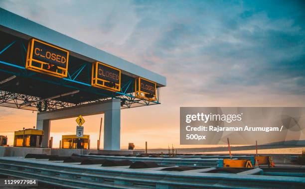 toll plaza - san mateo - tolls stock pictures, royalty-free photos & images