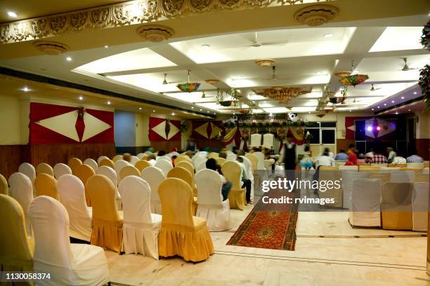 banketzaal - banquet hall stockfoto's en -beelden