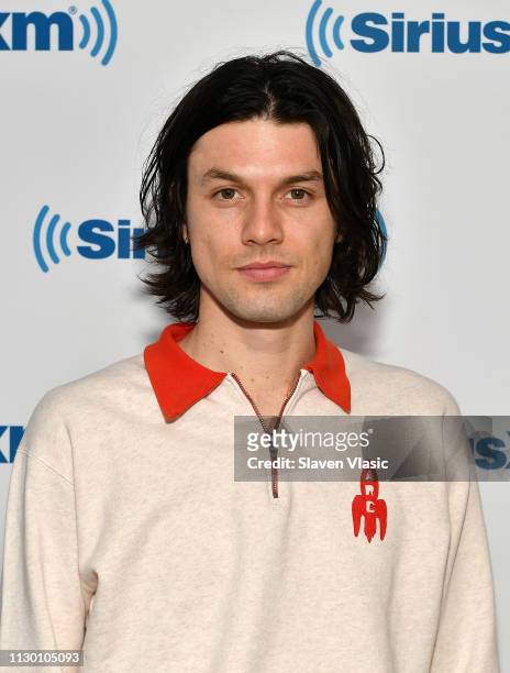 Singer/songwriter James Bay visits SiriusXM Studios on March 12, 2019 in New York City.