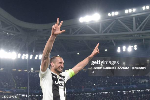 Giorgio Chiellini of Juventus celebrate the victory at the end of the UEFA Champions League Round of 16 Second Leg match between Juventus and Club de...