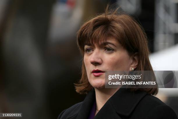 84 Conservative Mp Nicky Stock Photos, HighRes Pictures, and