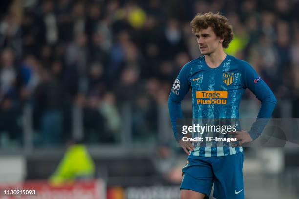 Antoine Griezmann of Club de Atletico Madrid looks dejected during the UEFA Champions League Round of 16 Second Leg match between Juventus and Club...