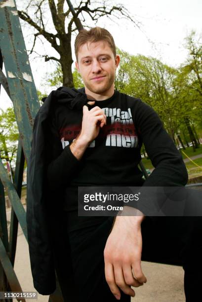Vladimir MANCHEV during a photoshooting session on April 21th, 2004 in Lille.