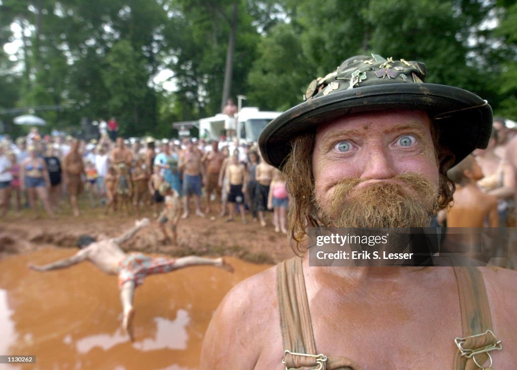 Redneck Dd Rack Redneck Sagging Duck Dynasty' React: One Surprise Party, One Redneck