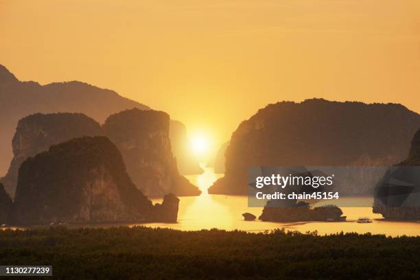 2 140点のハワイ 朝日のストックフォト Getty Images 2 140点のハワイ 朝日のストックフォト Getty Images