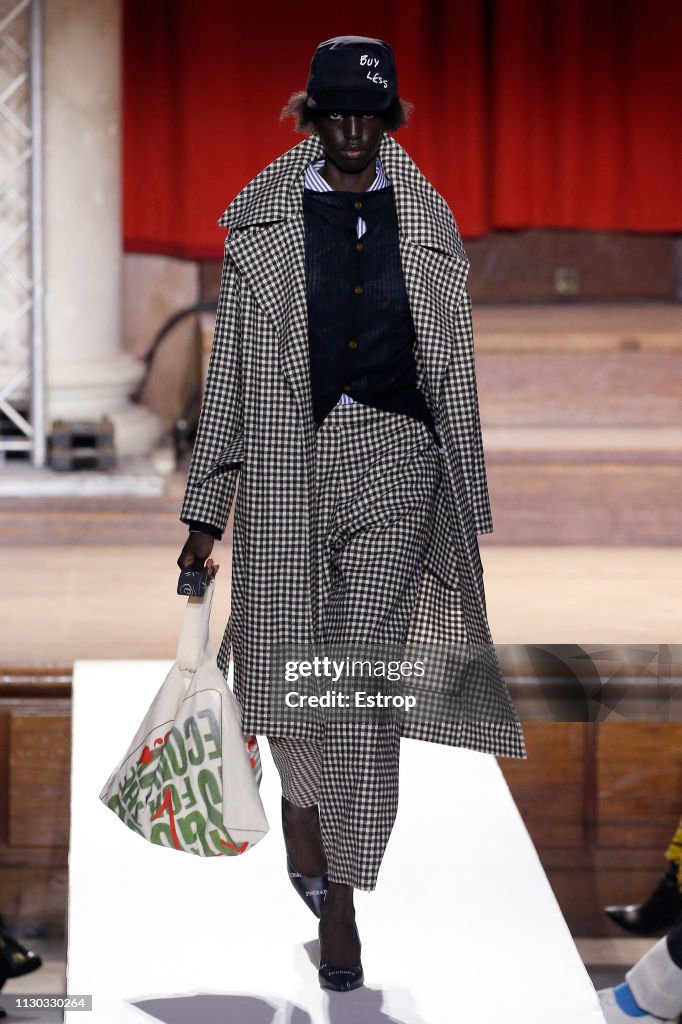 Vivienne Westwood - Runway - LFW February 2019