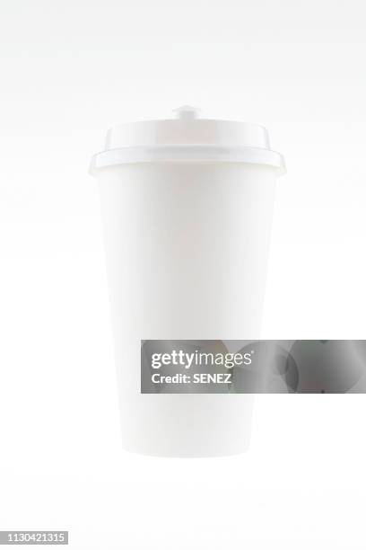 disposable coffee cups / tea cups / paper cup - coffee take away cup simple stock pictures, royalty-free photos & images