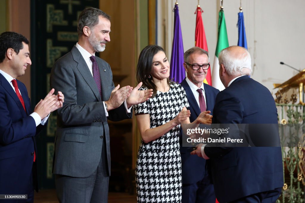 Spanish Royals Attend 'Bellas Artes' Golden Medal Awards