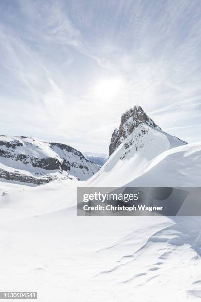 österreich tirol - achensee winter - mountain snow stockfoto's en -beelden