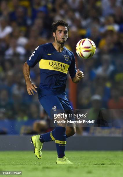 Emmanuel Mas of Boca Juniors looks at the ball during a match between Boca Juniors and Lanus as part of Superliga 2018/19 at Estadio Alberto J....