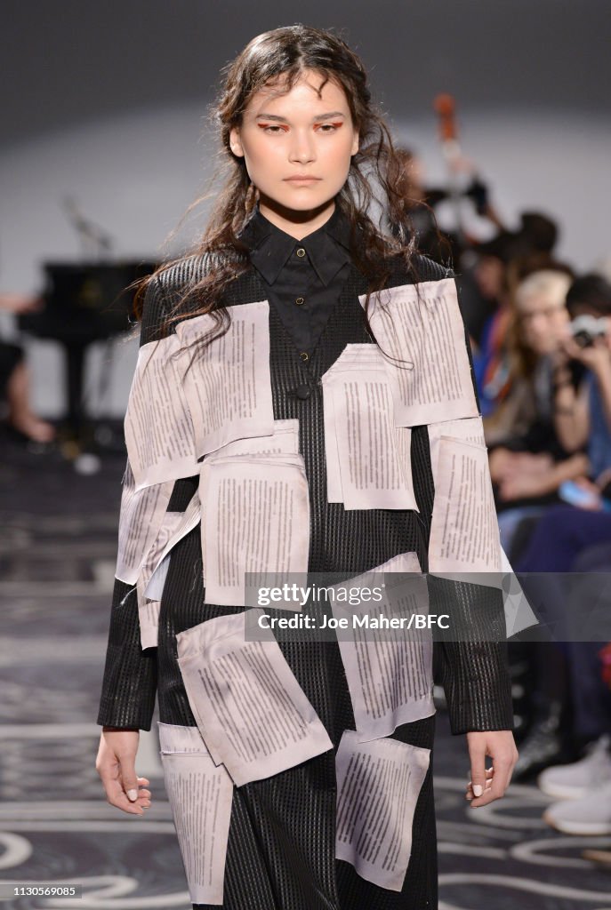 APUJAN Autumn/Winter 2019 - LFW February 2019