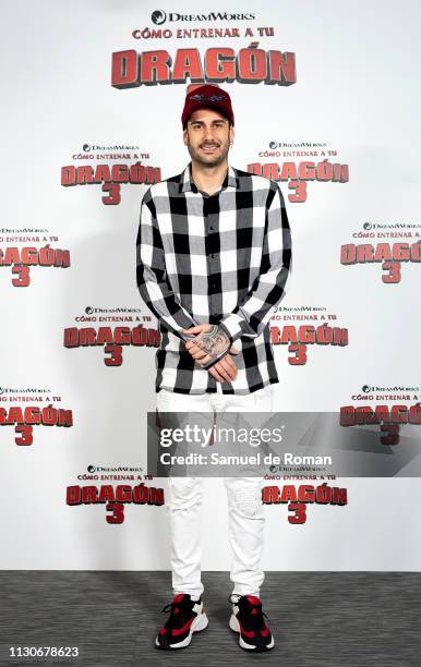 Melendi attends the 'Como Entrenar A Tu Dragon 3' Madrid photocall on February 19, 2019 in Madrid, Spain.