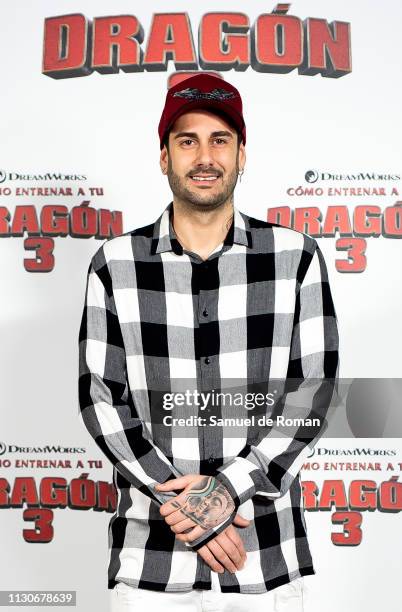 Melendi attends the 'Como Entrenar A Tu Dragon 3' Madrid photocall on February 19, 2019 in Madrid, Spain.