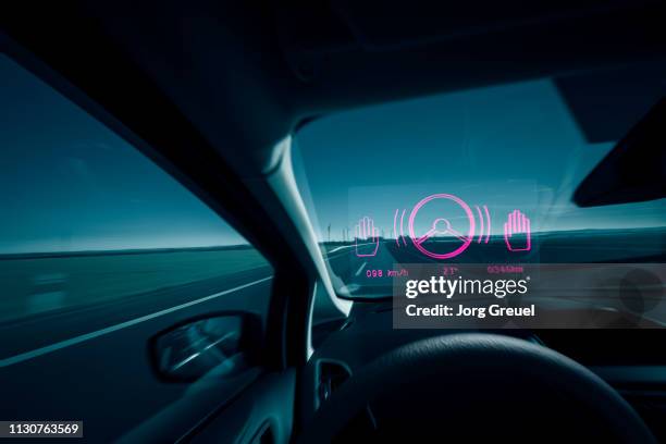 self-driving car - driverless cars foto e immagini stock