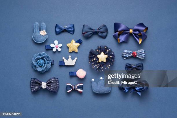 blue colored hair accessory collection - acessório de cabelo imagens e fotografias de stock