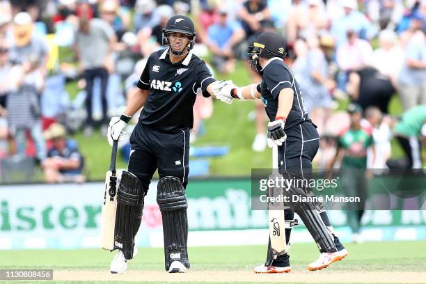 Ross Taylor of the Black Caps celebrates the record for the most ODI runs by a Black Cap during Game 3 of the One Day International series between...