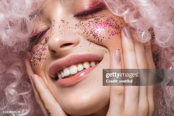 beauty and shine - glitter lips stock pictures, royalty-free photos & images