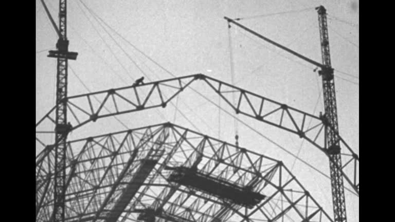 Zeppelin Frame 18 Wwi Zeppelin Stock Videos, Footage, & 4K Video Clips - Getty Images
