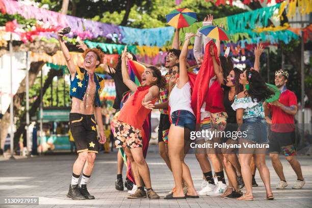 a happy selfie ! - carnaval do brasil stock pictures, royalty-free photos & images