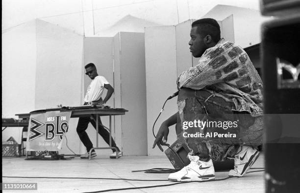 Quick Rapper Dj Quik Photos and Premium High Res Pictures - Getty Images