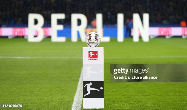 March 2019, Berlin: Soccer: Bundesliga, Hertha BSC - Borussia Dortmund, 26th matchday. Bundesliga Spielball is ready on a podium before the game...