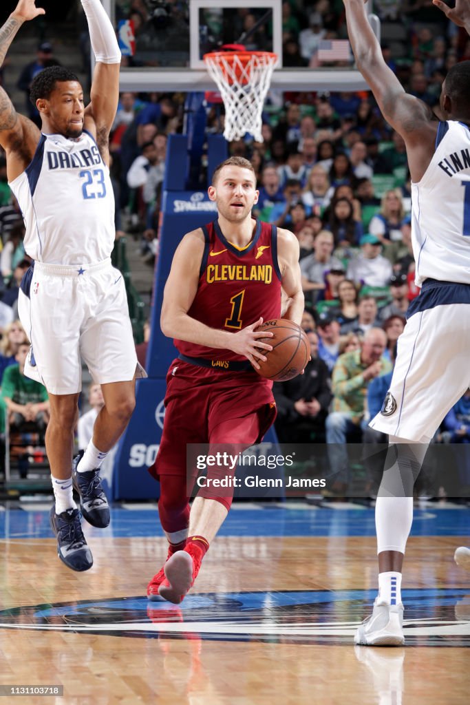 Cleveland Cavaliers v Dallas Mavericks