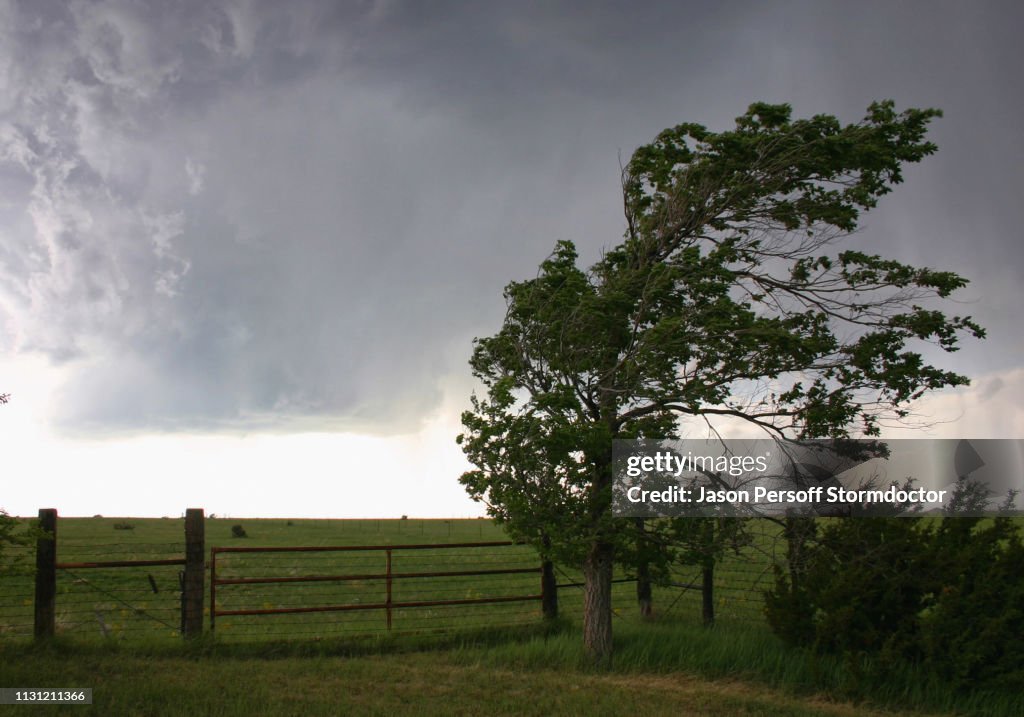 Outflow winds from the rear flank downdraft of a rotating supercell, Lamar, Colorado, USA