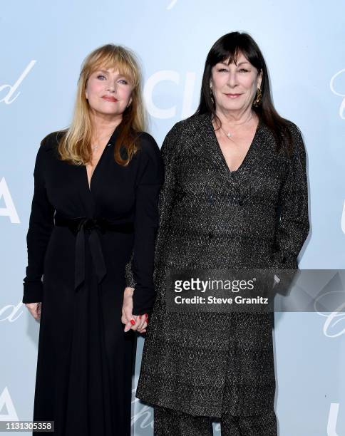 Rebecca De Mornay and Anjelica Huston attend the 2019 Hollywood For Science Gala at Private Residence on February 21, 2019 in Los Angeles, California.
