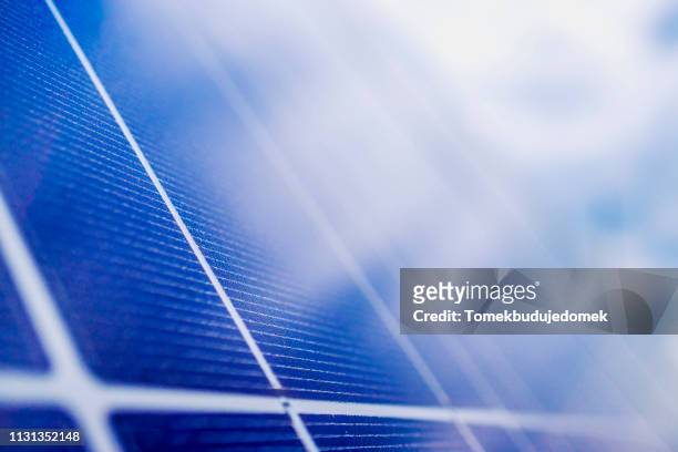 solar panels - blau abstrakt fotografías e imágenes de stock