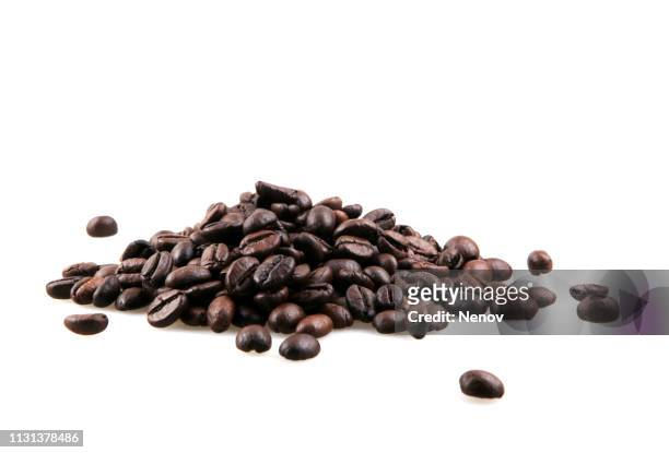coffee beans isolated on white background - bean stock-fotos und bilder