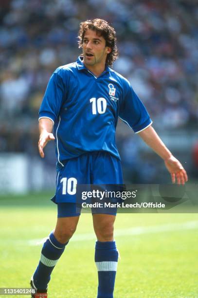 July 1998 - FIFA World Cup - Quarter Final - Stade de France - Italy v France - Alessandro Del Piero of Italy protests to the referee. -