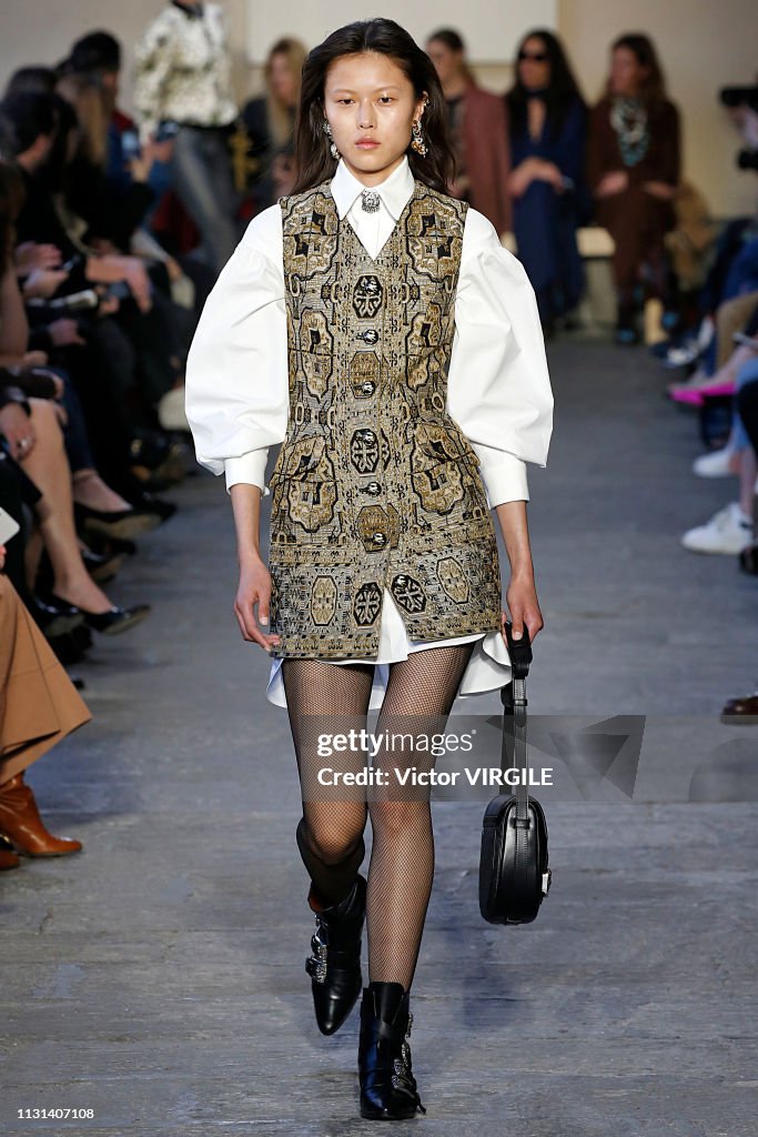 Etro - Runway - Milan Fashion Week Autumn/Winter 2019/20