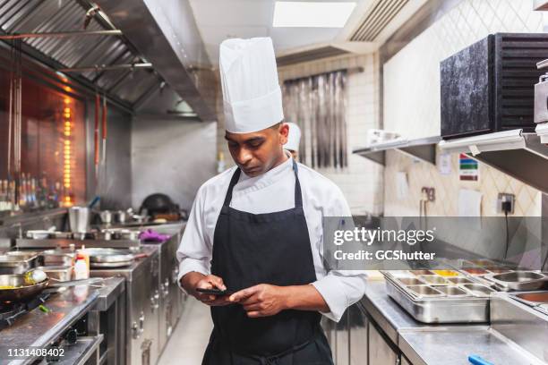 Chef Phone Chef Talking On Phone Photos and Premium High Res Pictures - Getty Images