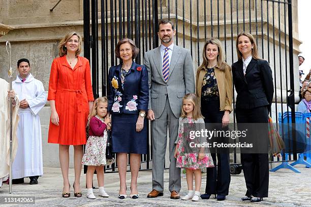 Princess Cristina of Spain, Infanta Sofia of Spain, Queen Sofia of Spain, Prince Felipe of Spain, Infanta Leonor of Spain, Princess Letizia of Spain...