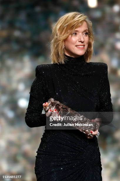 Lea Drucker speaks on stage after receiving the Cesar award for best actress in the movie "Jusqu'à la garde" during Cesar Film Awards 2019 at Salle...