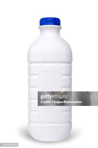 white plastic milk bottle isolated on white background - milk pack 個照片及圖片檔