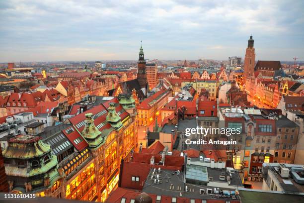 wroclaw, pologne - wroclaw photos et images de collection