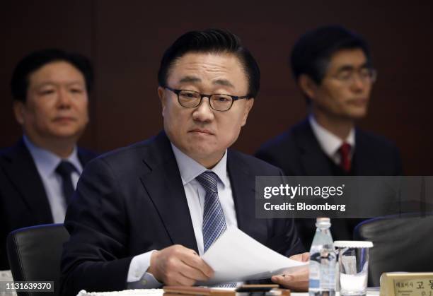 Koh Dong-jin, president and co-chief executive officer of Samsung Electronics Co., attends the company's annual general meeting at the company's...