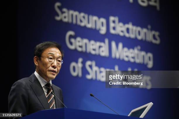 Kim Ki-nam, president and co-chief executive officer of Samsung Electronics Co., speaks during the company's annual general meeting at the company's...