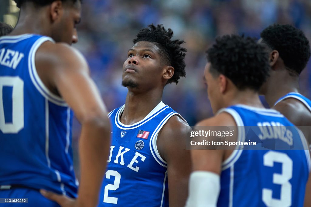 COLLEGE BASKETBALL: NOV 06 State Farm Champions Classic - Duke v Kentucky