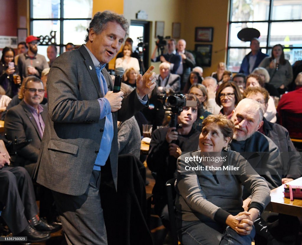 Sen. Sherrod Brown (D-OH) Meets With Nevada Voters In Henderson