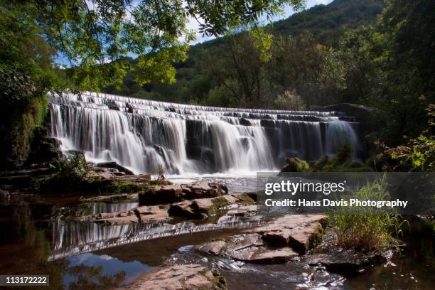 monsal dale weir - dale davis photos stock pictures, royalty-free photos & images