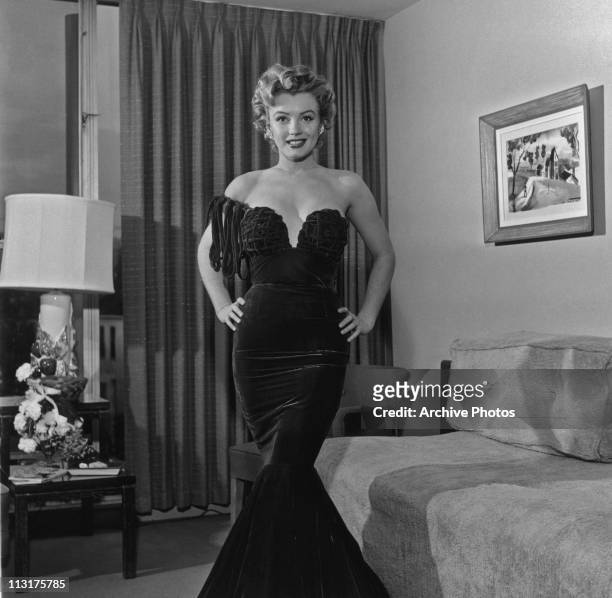 Marilyn Monroe Furniture Photos and Premium High Res Pictures - Getty ...