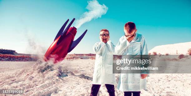 Rocket Failure Rocket Failure Photos and Premium High Res Pictures - Getty Images
