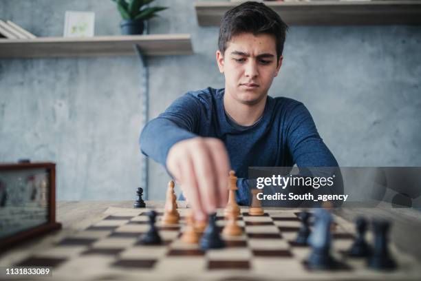 chess game - chess championship stock pictures, royalty-free photos & images