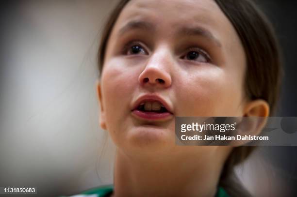 conentrated girl - girl face stock pictures, royalty-free photos & images