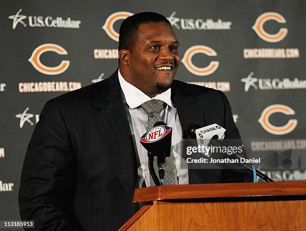 Defensive tackle Anthony Adams of the Chicago Bears speaks to media during the 2010 Brian Piccolo Award ceremony at Halas Hall on April 26, 2011 in...