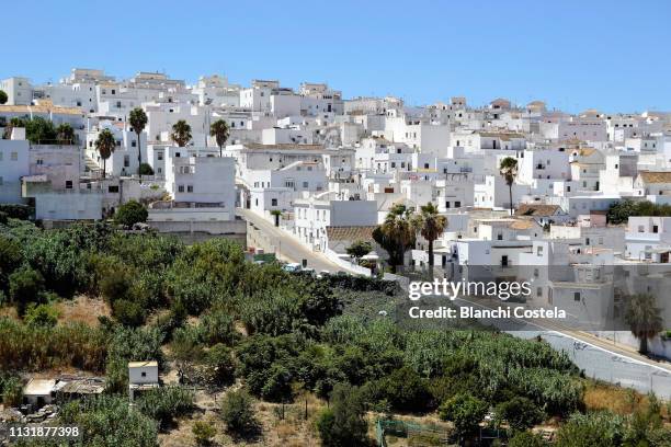 aerial view of the city of vejer de la frontera - vejer de la frontera stockfoto's en -beelden