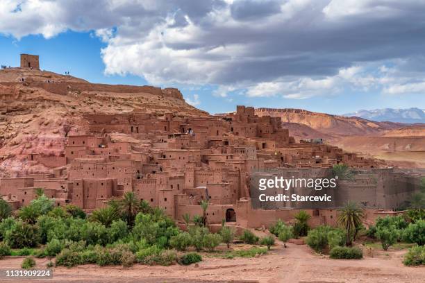 famous ait benhaddou kasbah in morocco - amazigh stock pictures, royalty-free photos & images